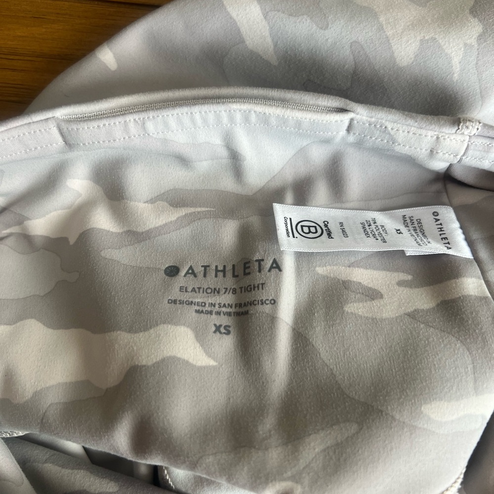 Athleta Light Gray Camouflage Leggings